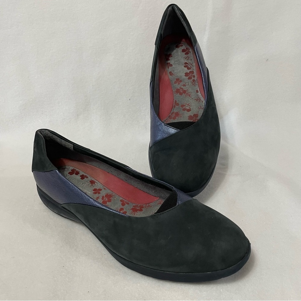 Aravon Jamie Blue Grey Black Suede Leather Shoes Sz 11AA Slip On Flats Metallic